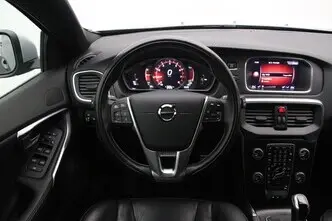 Volvo V40, 2.0, 90 kW, petrol, manual, front-wheel drive
