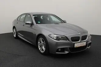 BMW 520, 2.0, 135 kW, bensiin, automaat, tagavedu