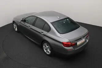 BMW 520, 2.0, 135 kW, bensiin, automaat, tagavedu