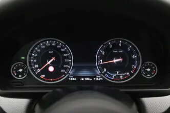 BMW 520, 2.0, 135 kW, bensiin, automaat, tagavedu