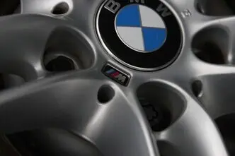 BMW 520, 2.0, 135 kW, bensiin, automaat, tagavedu