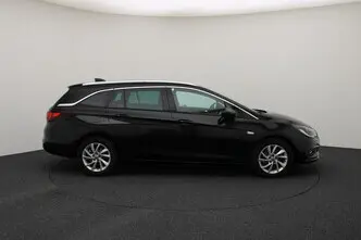 Opel Astra, 1.6, 100 kW, дизель, механическая, передний привод