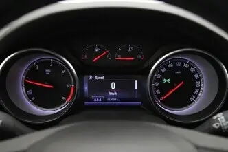Opel Astra, 1.6, 100 kW, дизель, механическая, передний привод