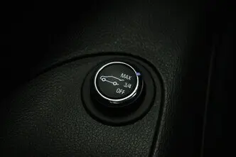 Opel Astra, 1.6, 100 kW, дизель, механическая, передний привод