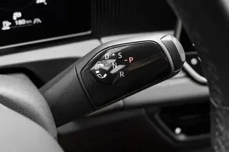 Volkswagen Tiguan, 2.0, 110 kW, дизель, автомат, передний привод
