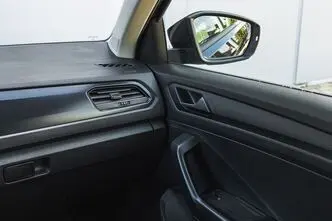 Volkswagen T-Roc, 1.5, 110 kW, bensiin, automaat, esivedu