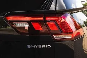 Volkswagen Tiguan, 1.4, 180 kW, бензин, автомат, передний привод