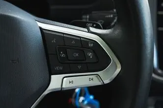 Volkswagen Tiguan, 1.4, 180 kW, бензин, автомат, передний привод