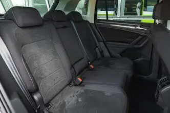 Volkswagen Tiguan, 1.4, 180 kW, бензин, автомат, передний привод