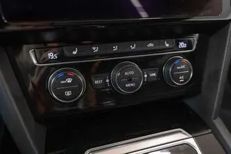 Volkswagen Arteon, 2.0, 140 kW, бензин, автомат, передний привод