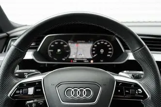 Audi e-tron, 230 kW, электричество, автомат, полный привод