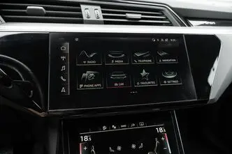 Audi e-tron, 230 kW, электричество, автомат, полный привод