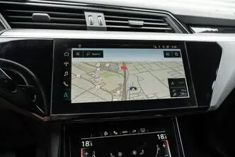 Audi e-tron, 230 kW, электричество, автомат, полный привод