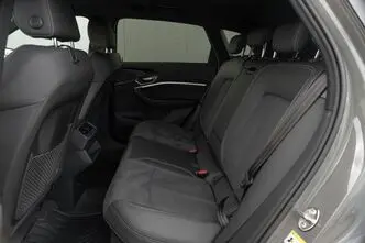 Audi Q8 e-tron, 300 kW, elekter, automaat, nelikvedu