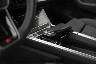 Audi Q8 e-tron, 300 kW, elekter, automaat, nelikvedu