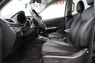 Mitsubishi L200, 2.3, 110 kW, diesel, automatic, four-wheel drive