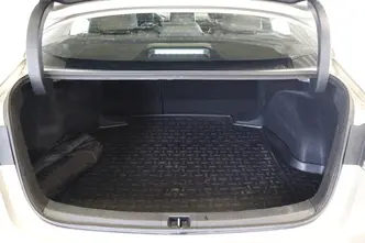 Toyota Corolla, 1.5, 92 kW, бензин, автомат, передний привод