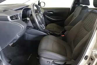 Toyota Corolla, 1.5, 92 kW, бензин, автомат, передний привод