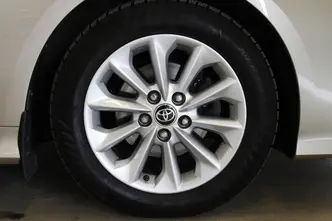 Toyota Corolla, 1.5, 92 kW, бензин, автомат, передний привод