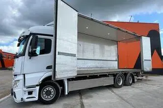 Mercedes-Benz Actros, 375 kW, diesel, automatic