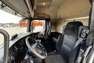 Mercedes-Benz Actros, 375 kW, diesel, automatic