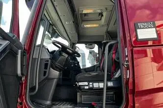 Renault C 520 6x4, 390 kW, diesel, automatic