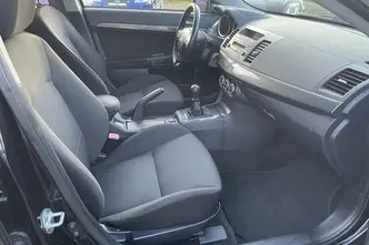 Mitsubishi Lancer, 2.2, 103 kW, diisel, manuaal, esivedu