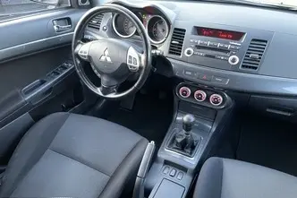 Mitsubishi Lancer, 2.2, 103 kW, diisel, manuaal, esivedu
