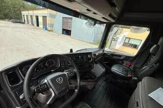 Scania S730, 537 kW, diisel, automaat