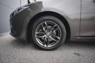 Mazda 3, 2.0, 88 kW, bensiin, automaat, esivedu
