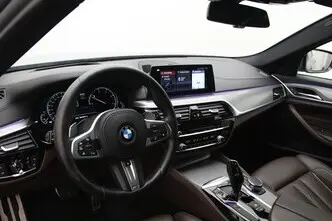 BMW 525, 2.0, 170 kW, дизель, автомат, задний привод
