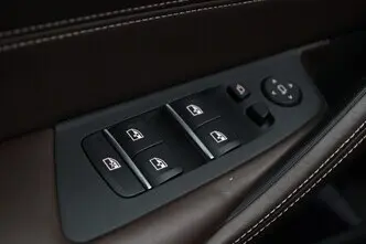 BMW 525, 2.0, 170 kW, дизель, автомат, задний привод