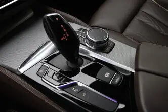 BMW 525, 2.0, 170 kW, дизель, автомат, задний привод
