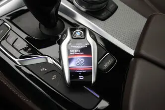 BMW 525, 2.0, 170 kW, дизель, автомат, задний привод