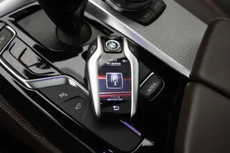 BMW 525, 2.0, 170 kW, дизель, автомат, задний привод