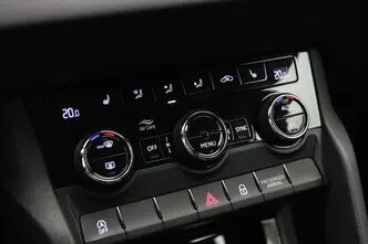Škoda Karoq, 1.5, 110 kW, bensiin, automaat, esivedu