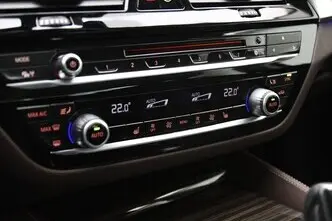 BMW 525, 2.0, 170 kW, diesel, automatic, rear-wheel drive