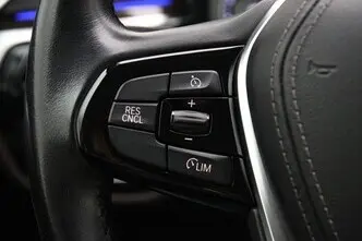 BMW 525, 2.0, 170 kW, diesel, automatic, rear-wheel drive