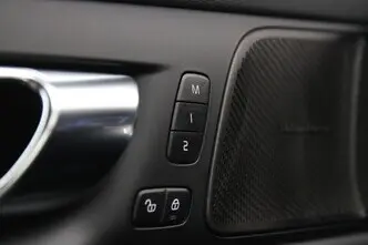 Volvo V60, 2.0, 233 kW, pistikhübriid, automaat, nelikvedu