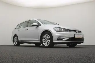 Volkswagen Golf, 1.6, 85 kW, diisel, automaat, esivedu