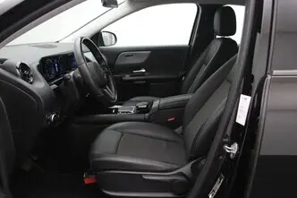 Mercedes-Benz GLA 180, 2.0, 85 kW, diisel, automaat, esivedu