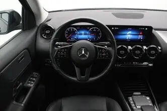 Mercedes-Benz GLA 180, 2.0, 85 kW, diisel, automaat, esivedu