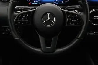 Mercedes-Benz GLA 180, 2.0, 85 kW, diisel, automaat, esivedu