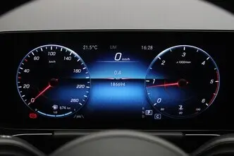 Mercedes-Benz GLA 180, 2.0, 85 kW, diisel, automaat, esivedu