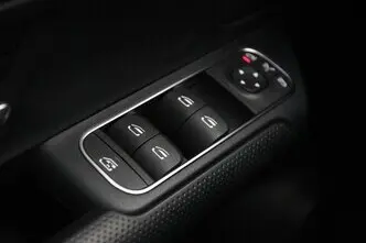 Mercedes-Benz GLA 180, 2.0, 85 kW, diisel, automaat, esivedu