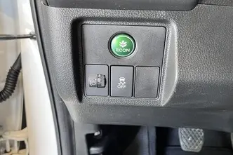 Honda HR-V, 1.5, 96 kW, bensiin, manuaal, esivedu