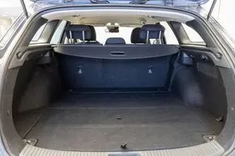 Hyundai i30, 1.4, 81 kW, bensiin, manuaal, esivedu