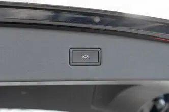Volkswagen Tiguan, 1.4, 115 kW, подключаемый гибрид, автомат, передний привод