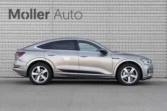 Audi e-tron, 300 kW, elekter, automaat, nelikvedu