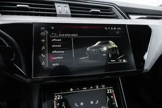 Audi e-tron, 300 kW, elekter, automaat, nelikvedu